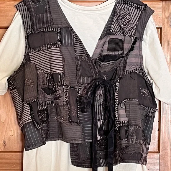 Magnolia Pearl Black and Gray Patchwork Nikha Vest - Picture 1 of 10